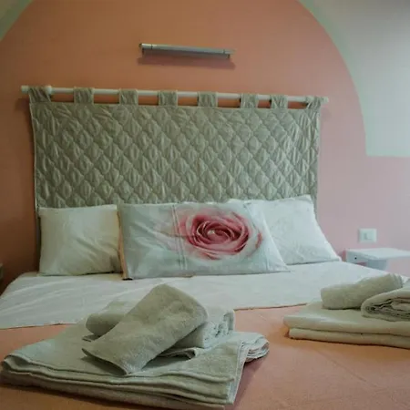 Pascale - - Castellabate