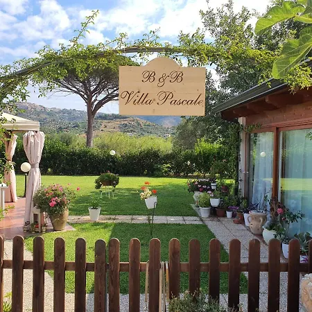 Bed & Breakfast Pascale - - *